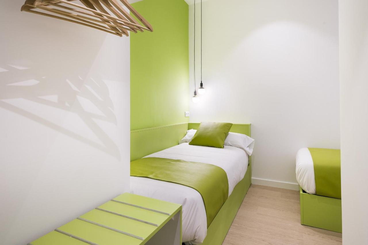 Apartamento Ola Living Santa Anna Barcelona Exterior foto