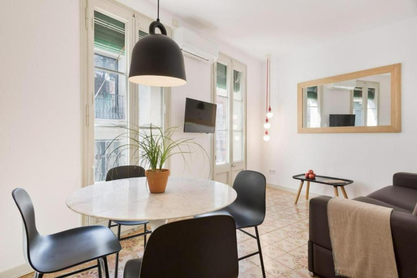 Apartamento Ola Living Santa Anna Barcelona Exterior foto